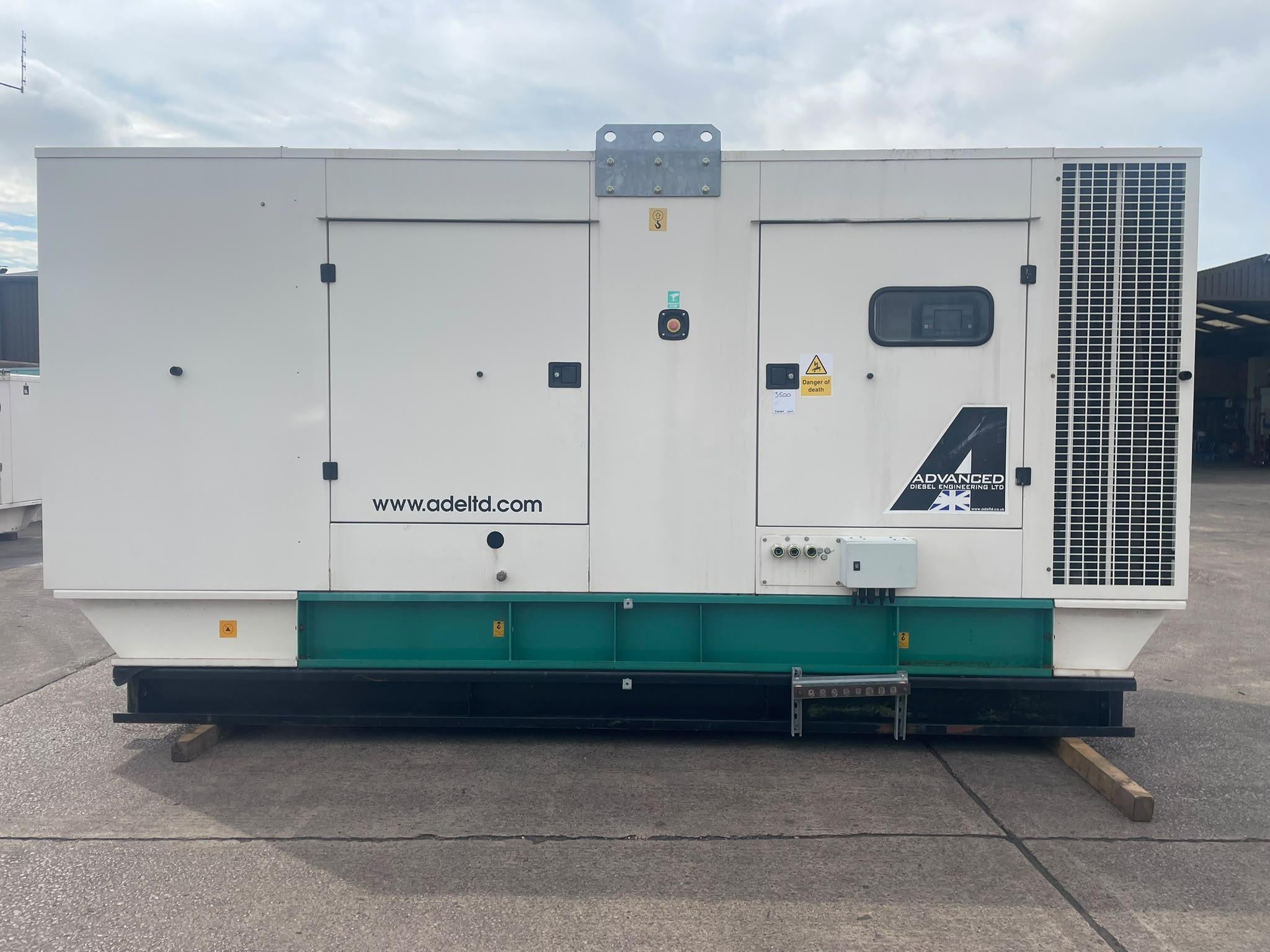 550kVA ADVANCED Cummins QSX15-G8 Canopied Used Generator