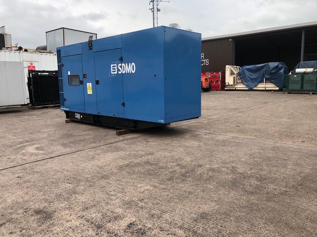 440KVA SDMO Volvo Penta Leroy Somer Canopied used generator