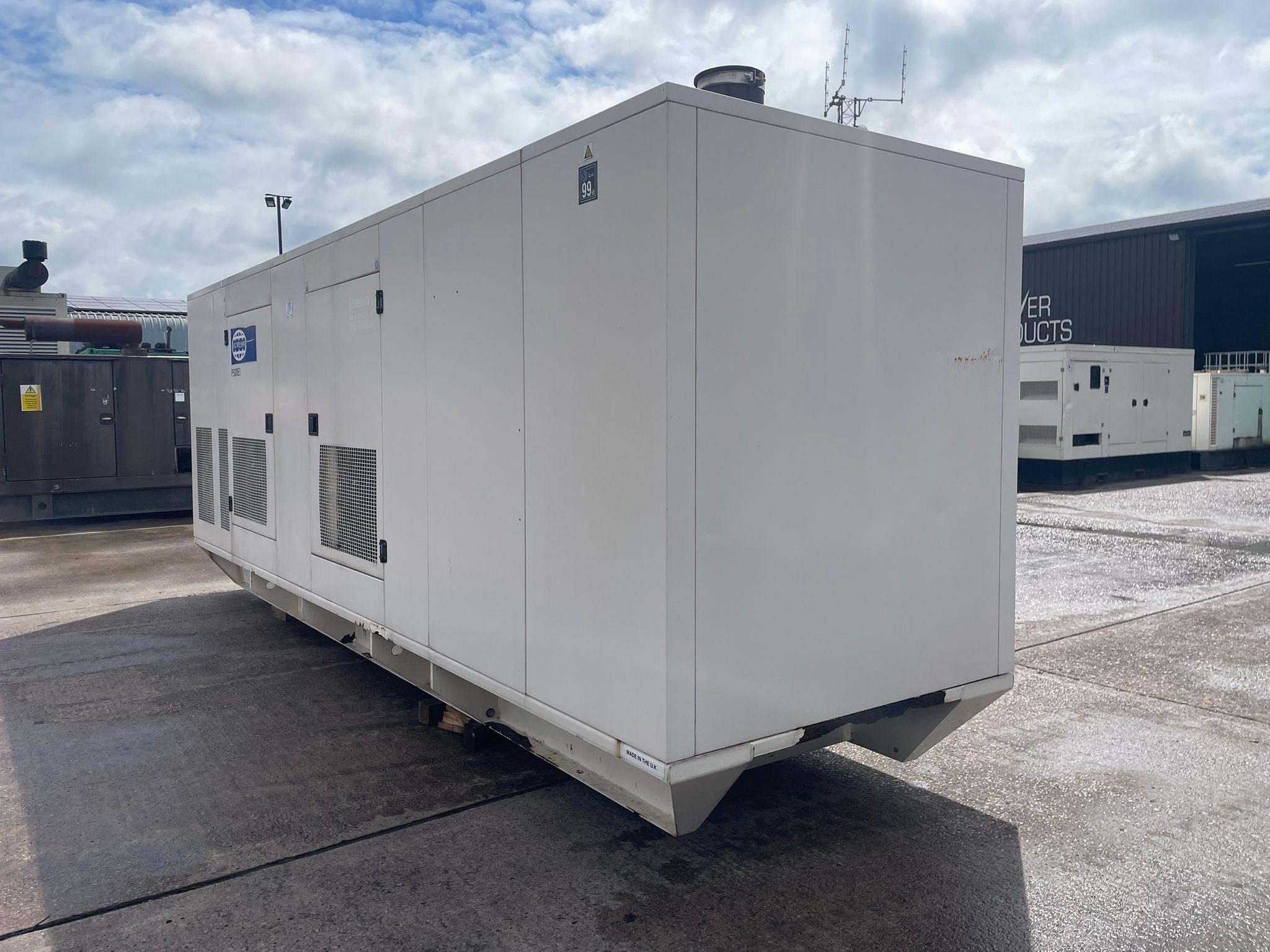 500kVA FG Wilson P500E1 Perkins 2806C-E16TAG1 Canopied Used Generator