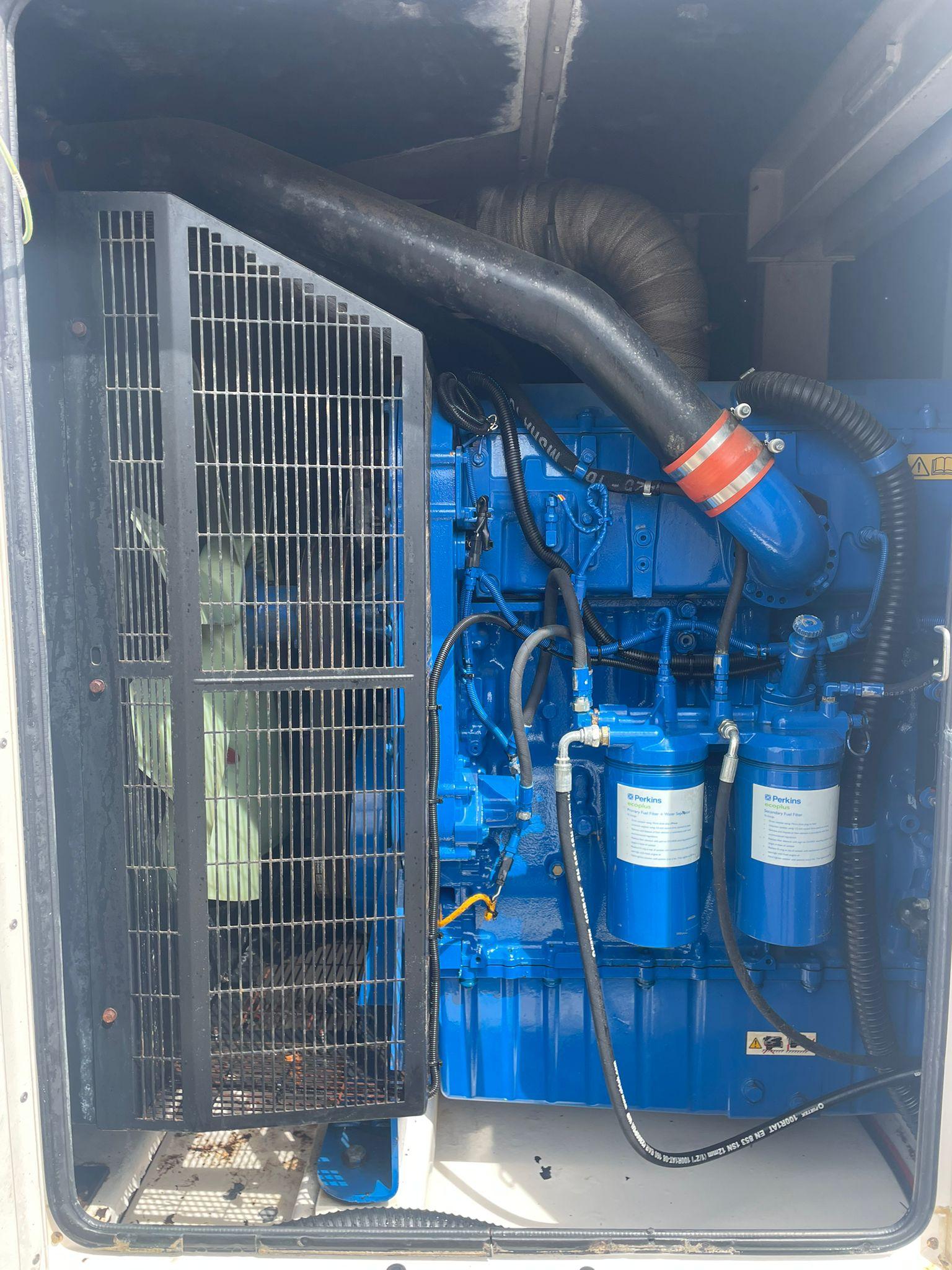 500kVA FG Wilson P500E1 Perkins 2806C-E16TAG1 Canopied Used Generator