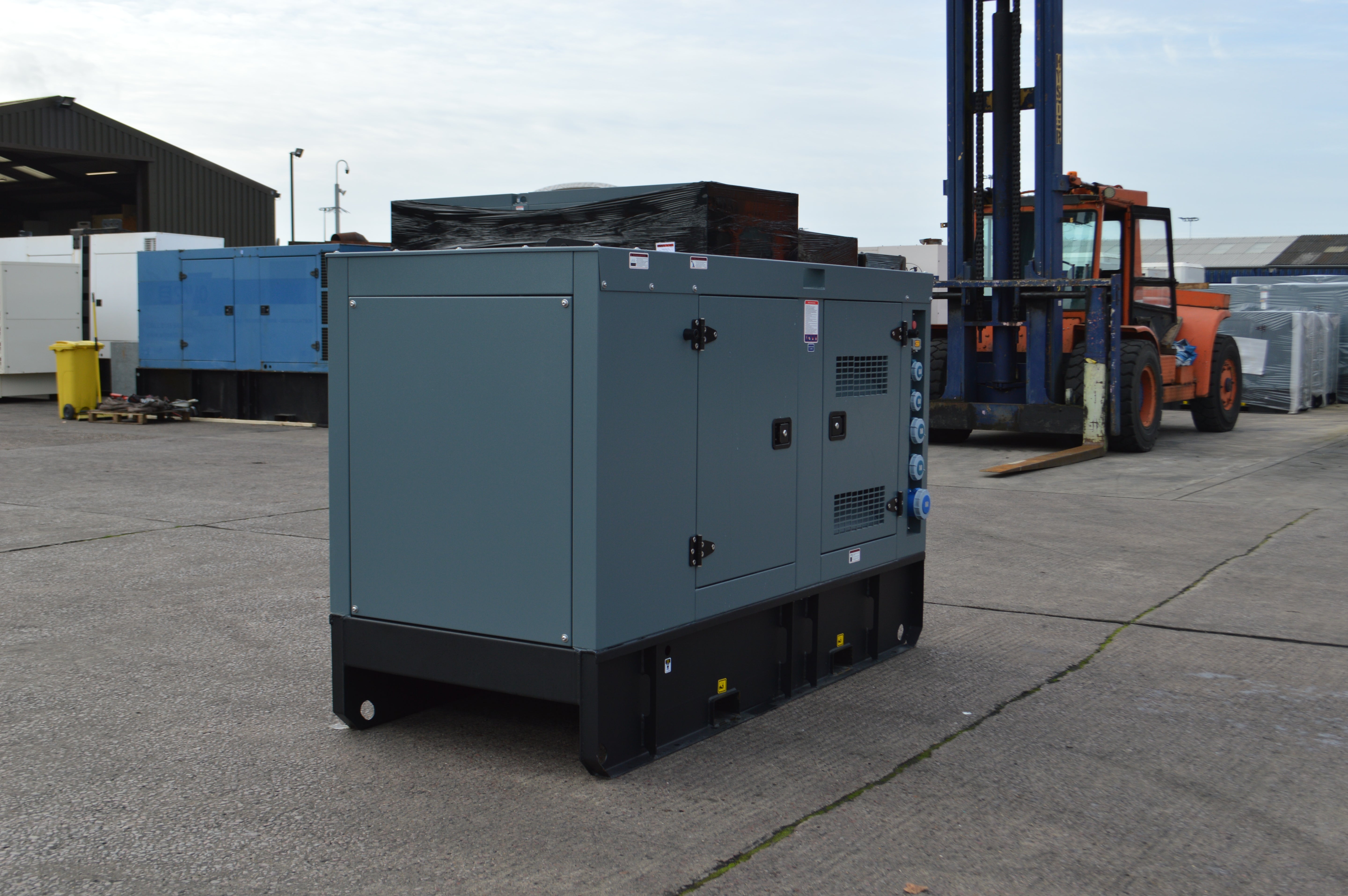 20kVA Cummins Used Generator - GFE22CSC-1