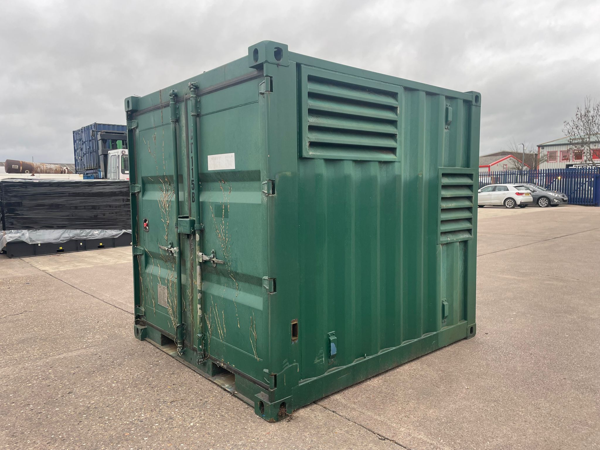 8FT Used Container