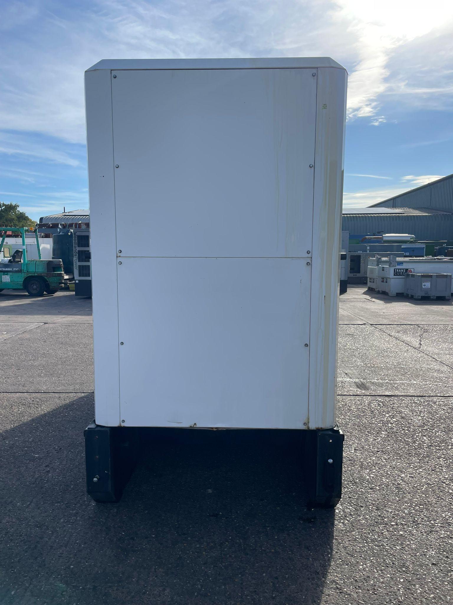 220kVA Powerplant AS200.IS2 Iveco CURS0R87TE1F.S550 Canopied Used Generator