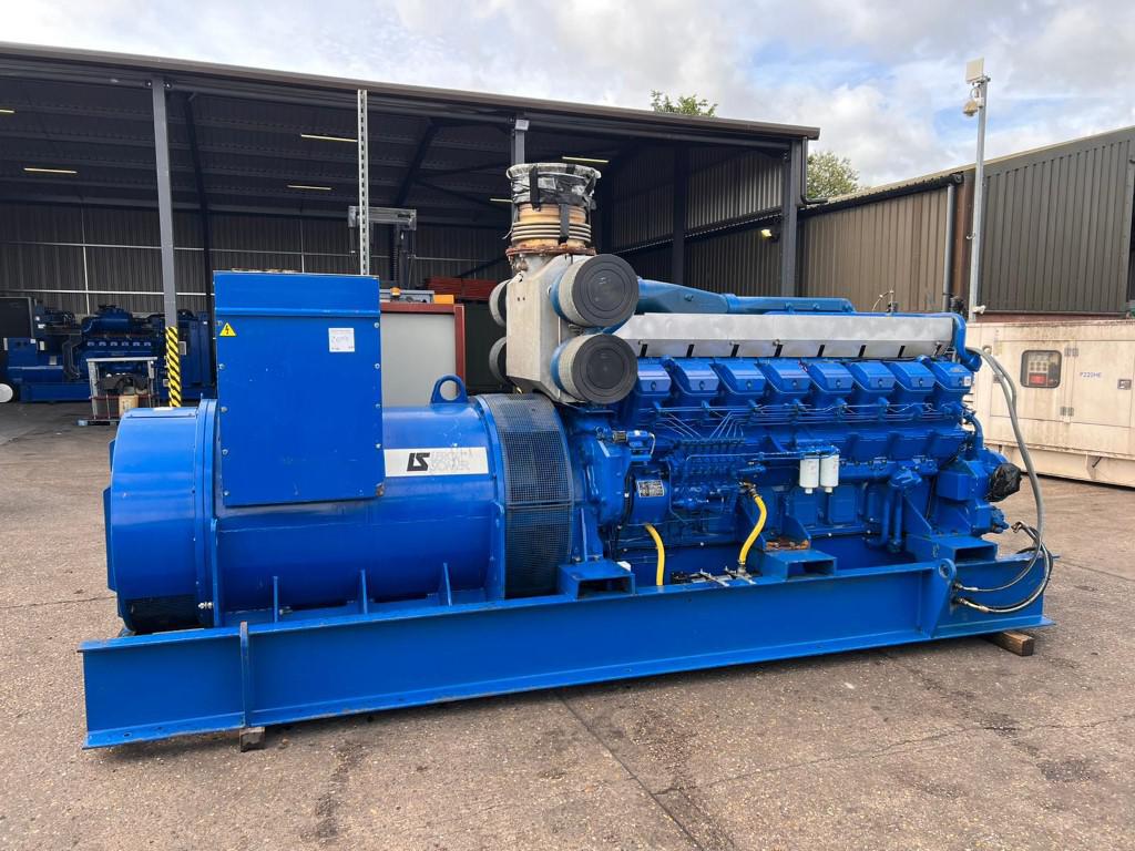 2400KVA Mitsubishi used generator