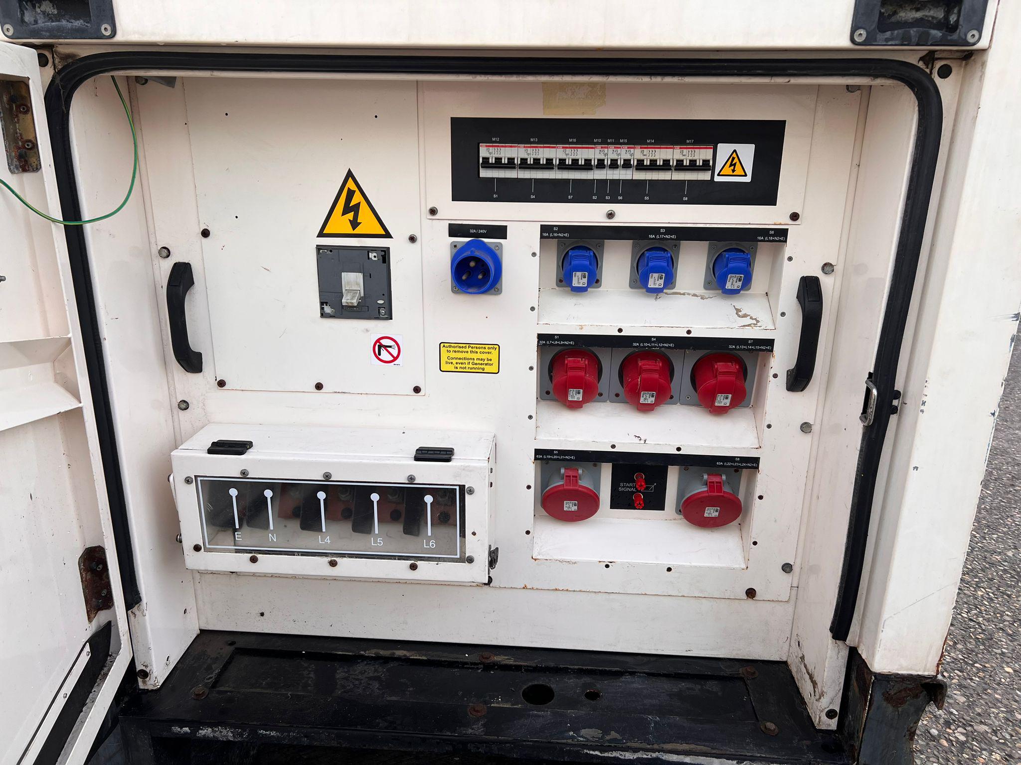 200KVA FG Wilson Perkins used generator