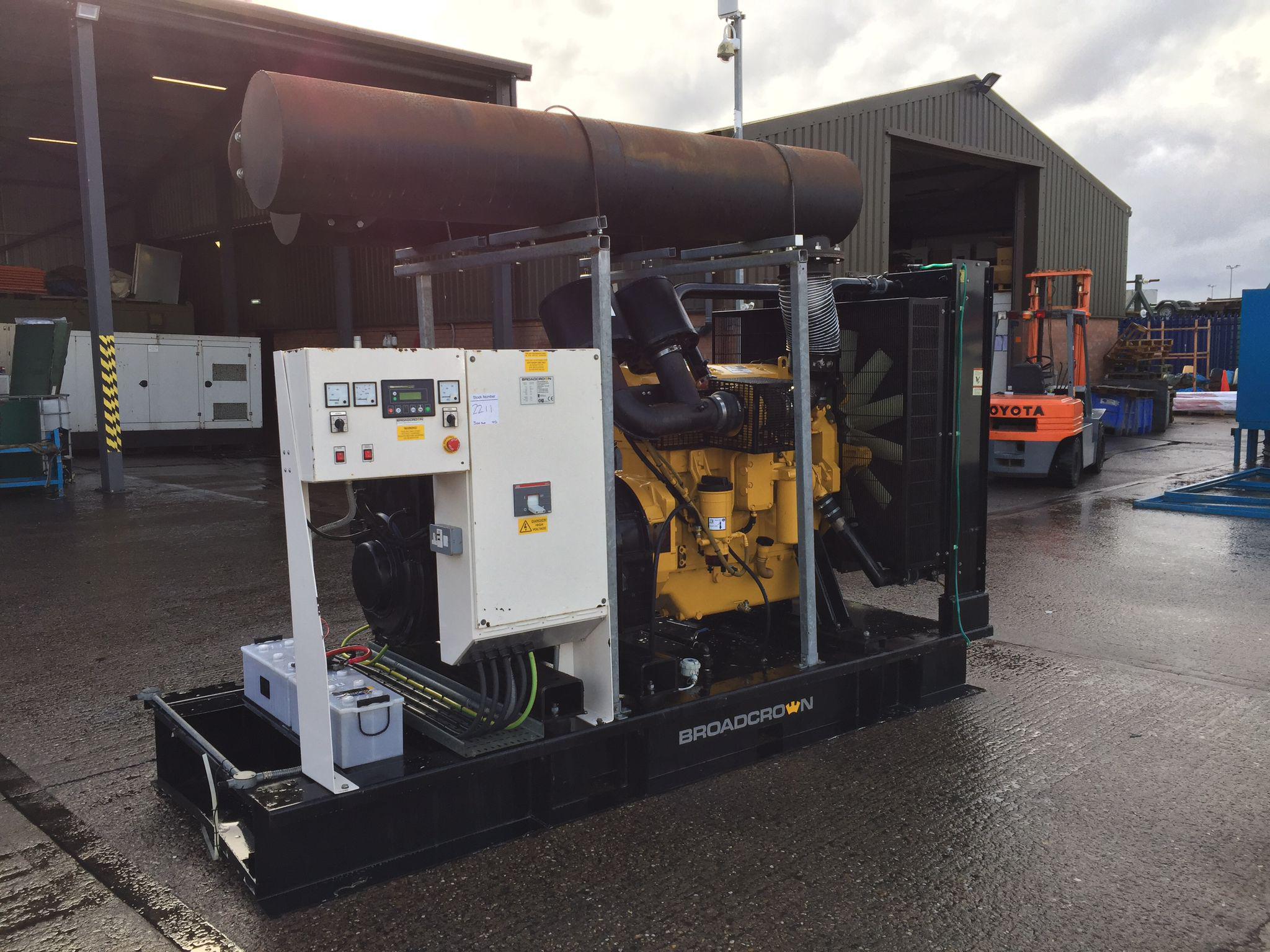 300KVA Broadcrown John Deere used generator