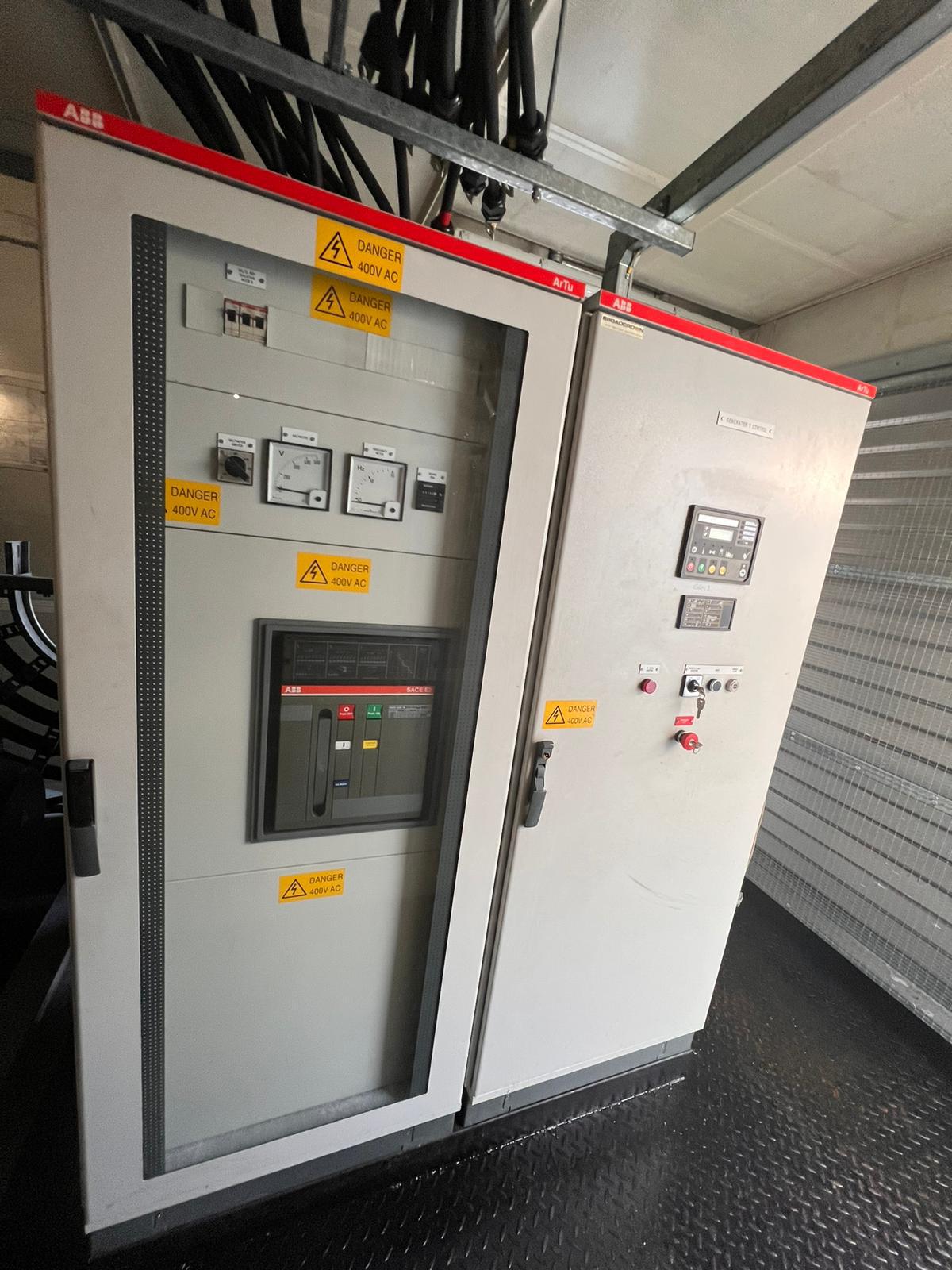 900KVA Broadcrown Cummins used generator