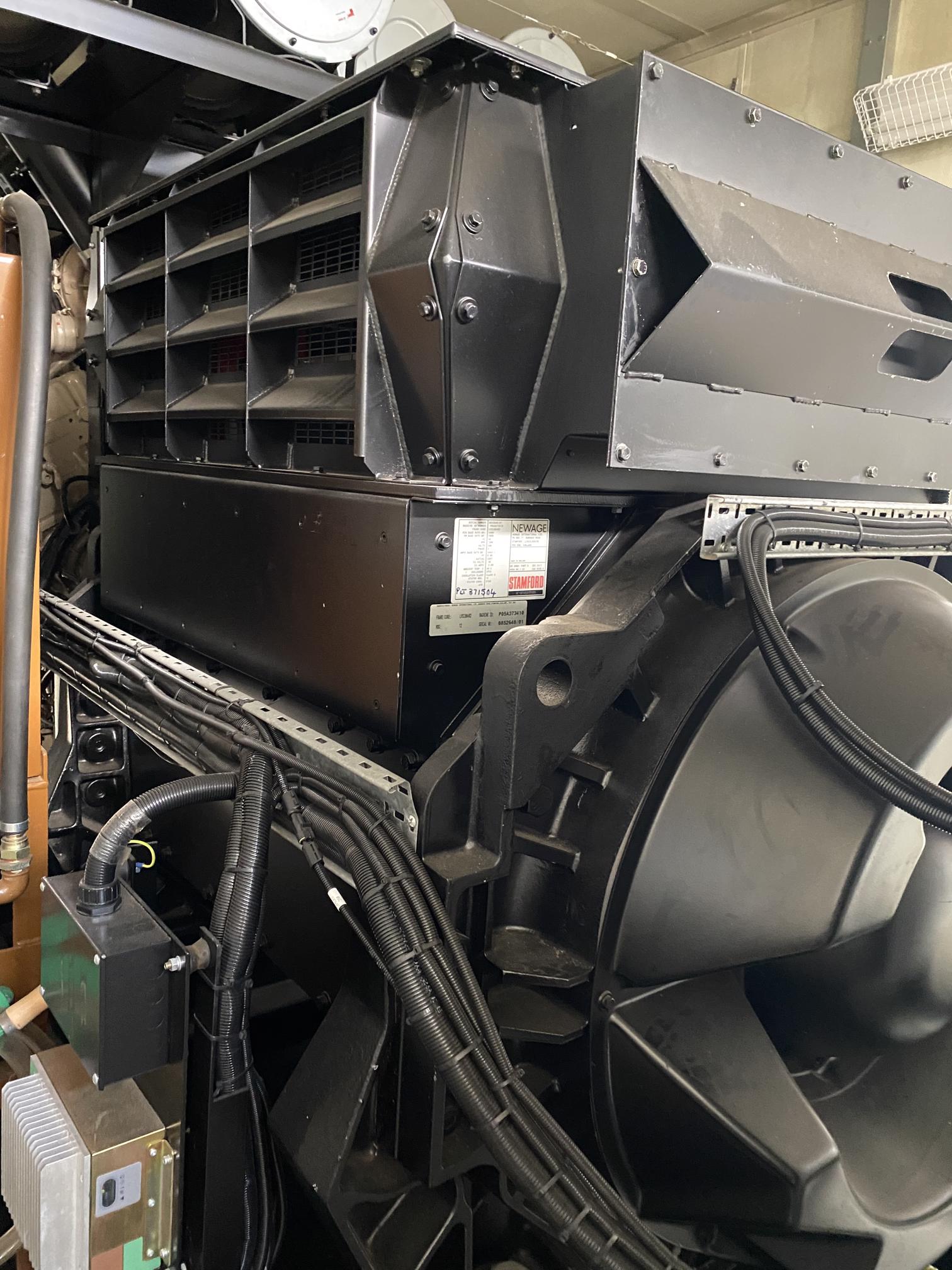 2000KVA Broadcrown Cummins used generator