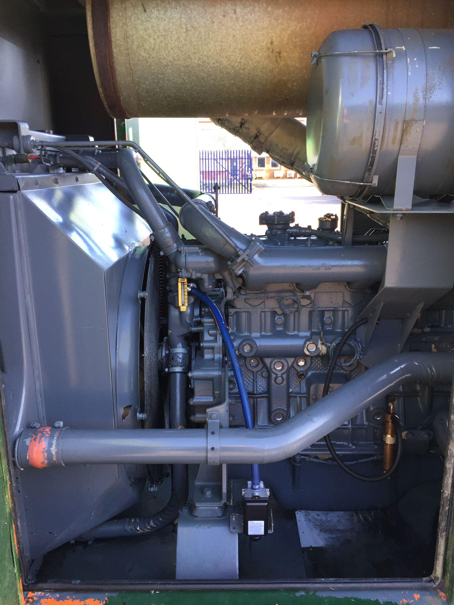 325KVA Aggreko Iveco used generator