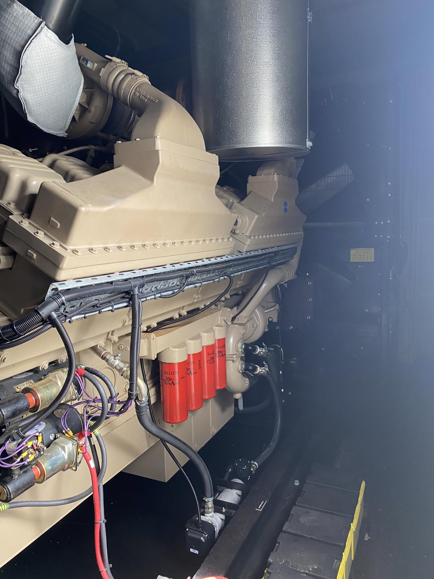 2000KVA Broadcrown Cummins used generator