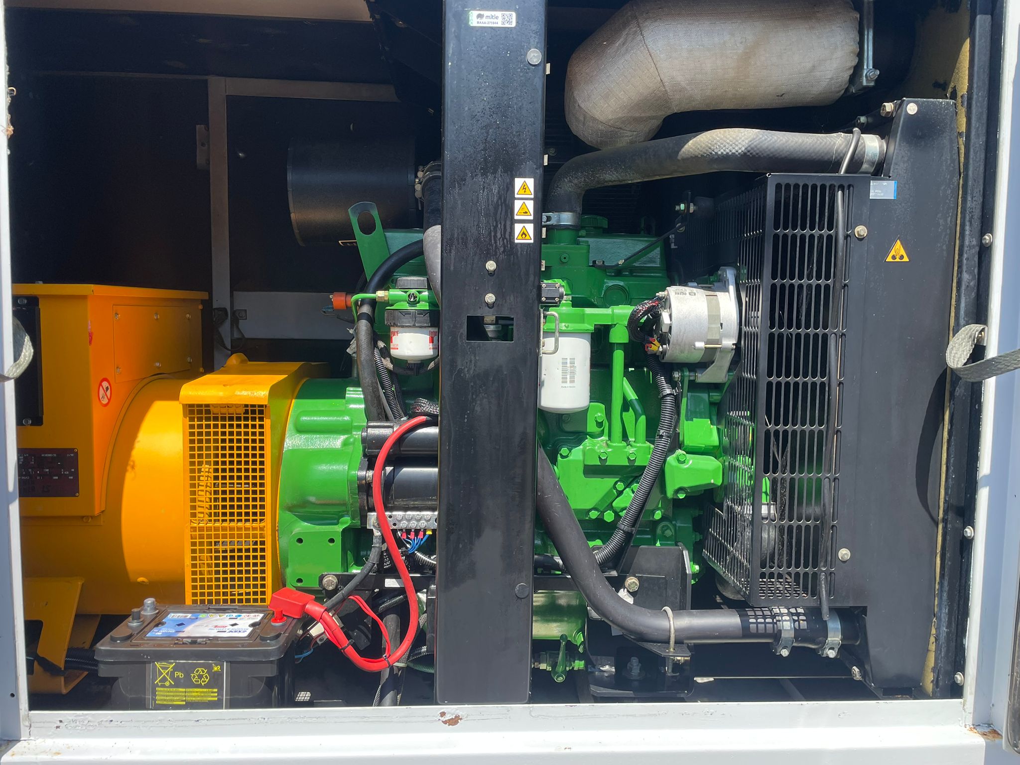 110kVA SDMO JS100 John Deere 4045HF150 Canopied Used Generator