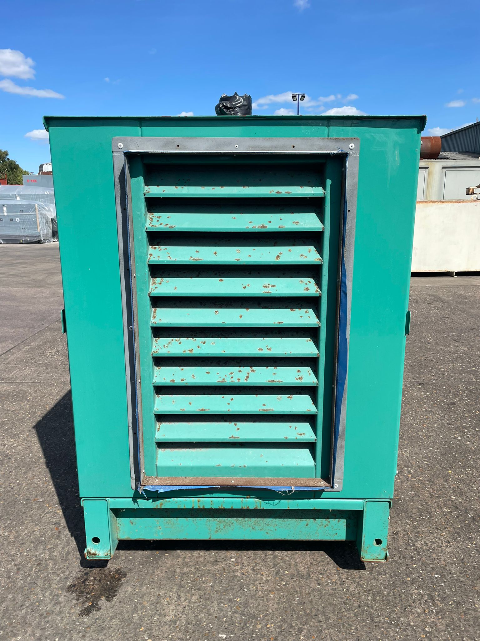 113kVA Petbow AHMP100-5 Iveco 450036 Canopied Used Generator