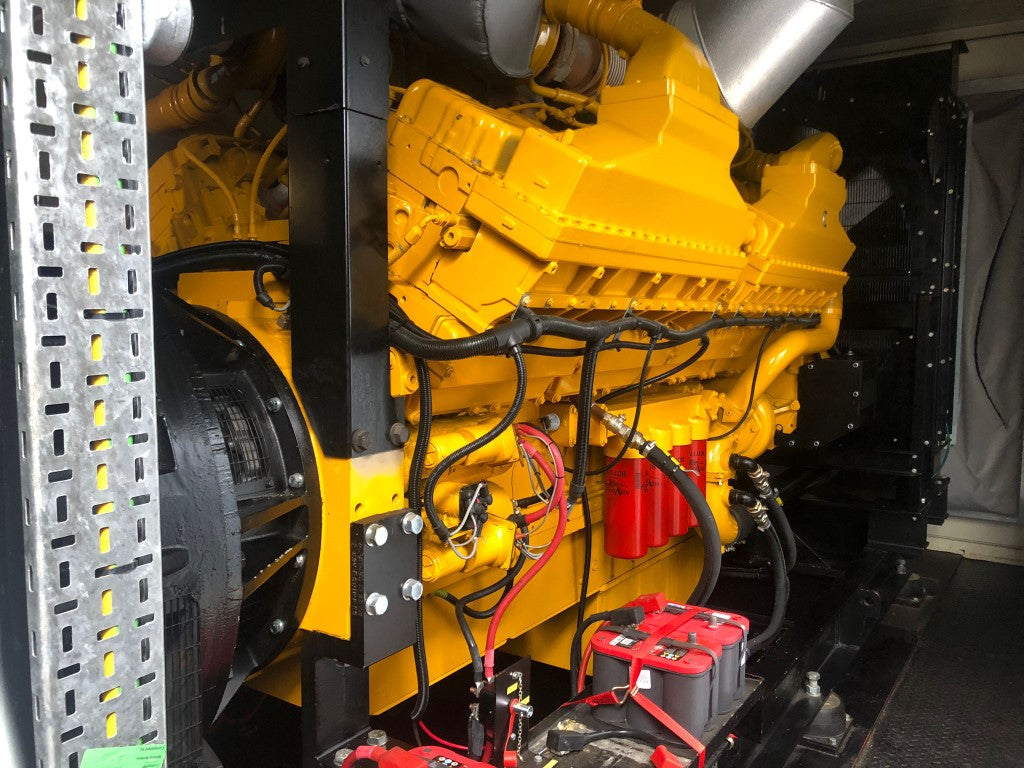 1750KVA Broadcrown Cummins used generator (2/3)