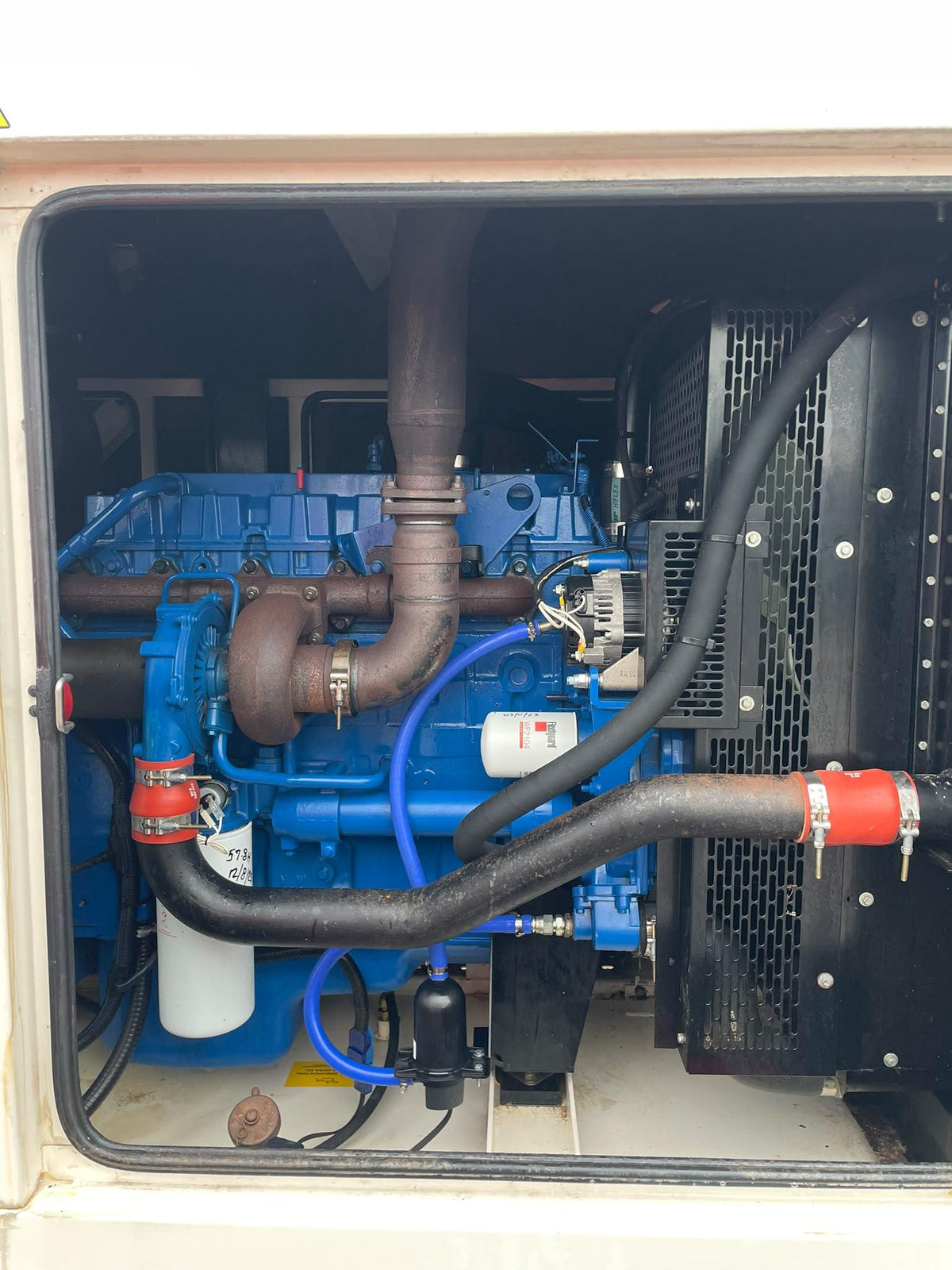 250kVA FG Wilson P250H Perkins 1300 SERIES GEB330 Canopied Used Generator
