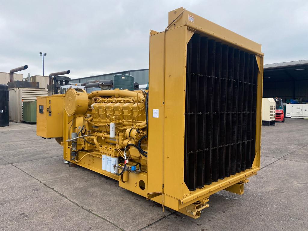 1250KVA Caterpillar  used generator