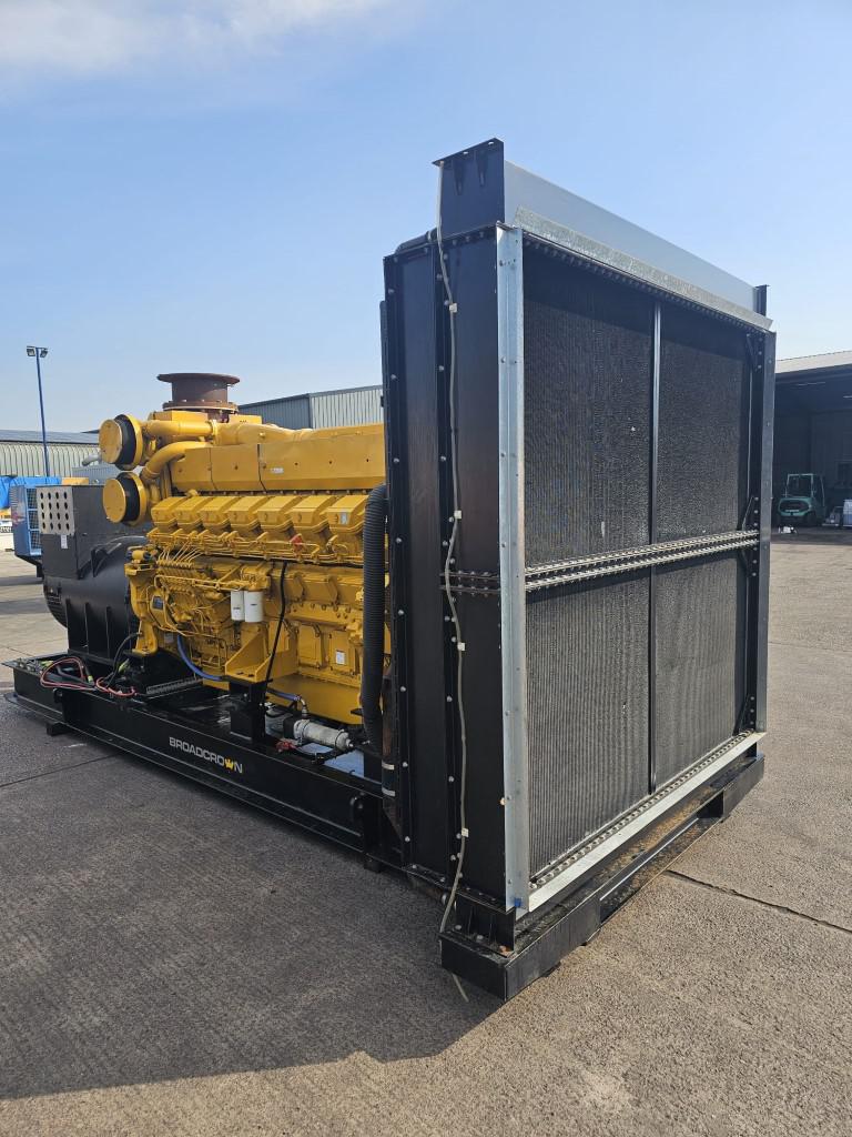 2200kVA Broadcrown  Mitsubishi used generator