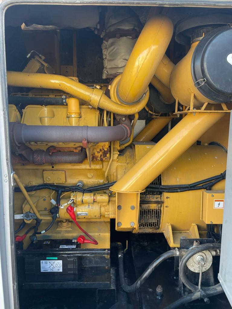 891kVA CAT Caterpillar used generator
