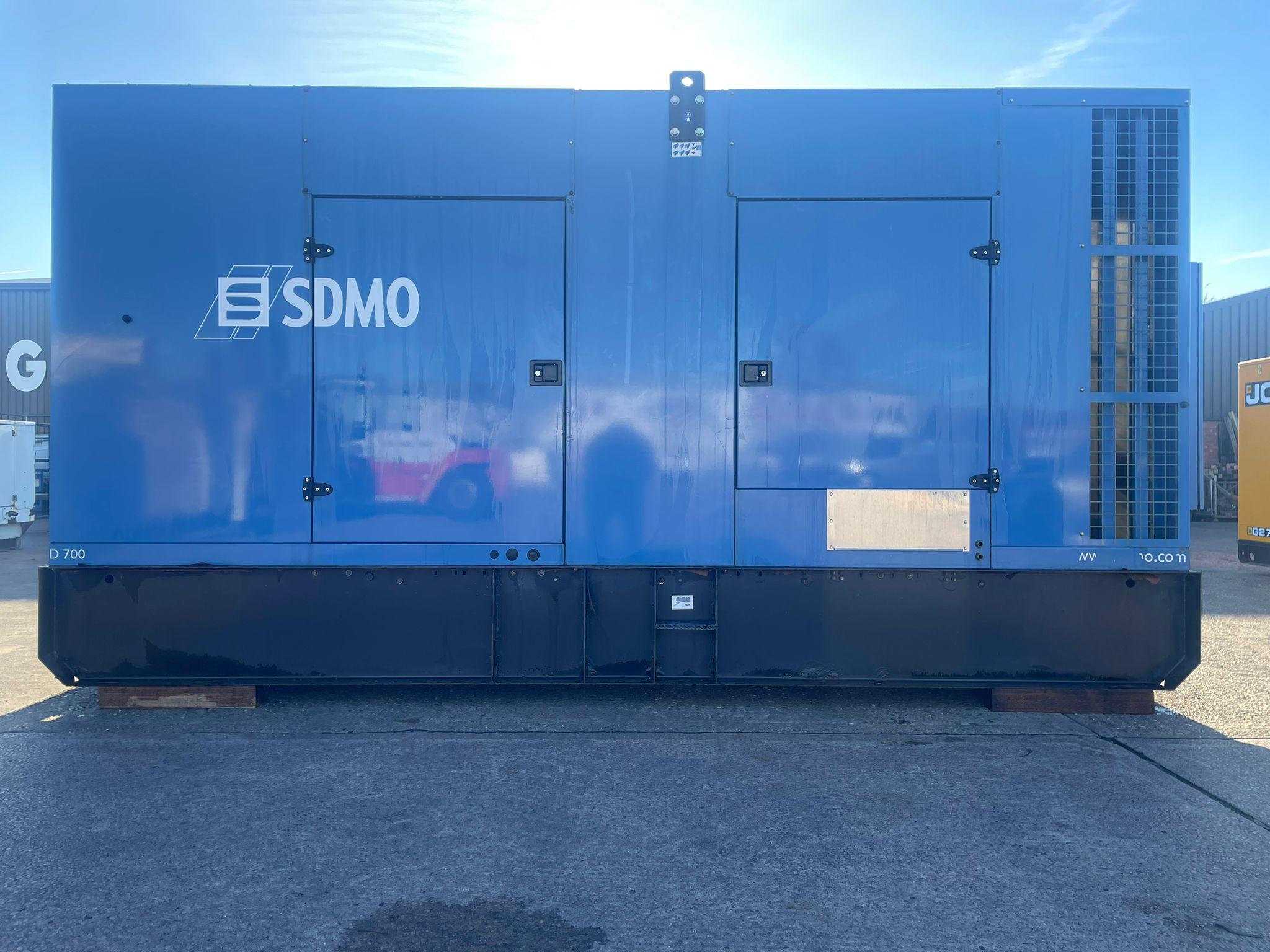 770kVA SDMO  Doosan  used generator