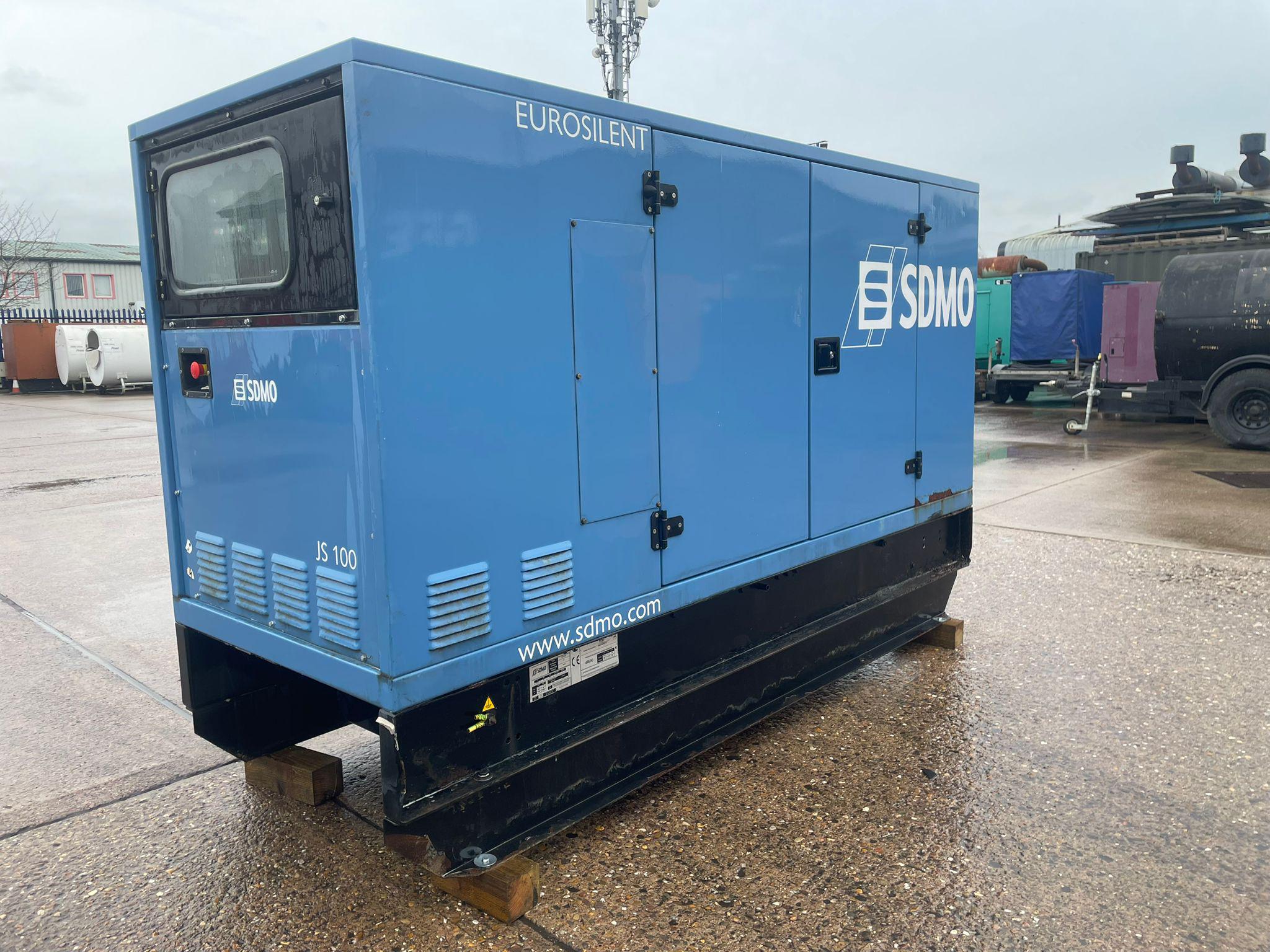 110kVA SDMO John Deere used generator