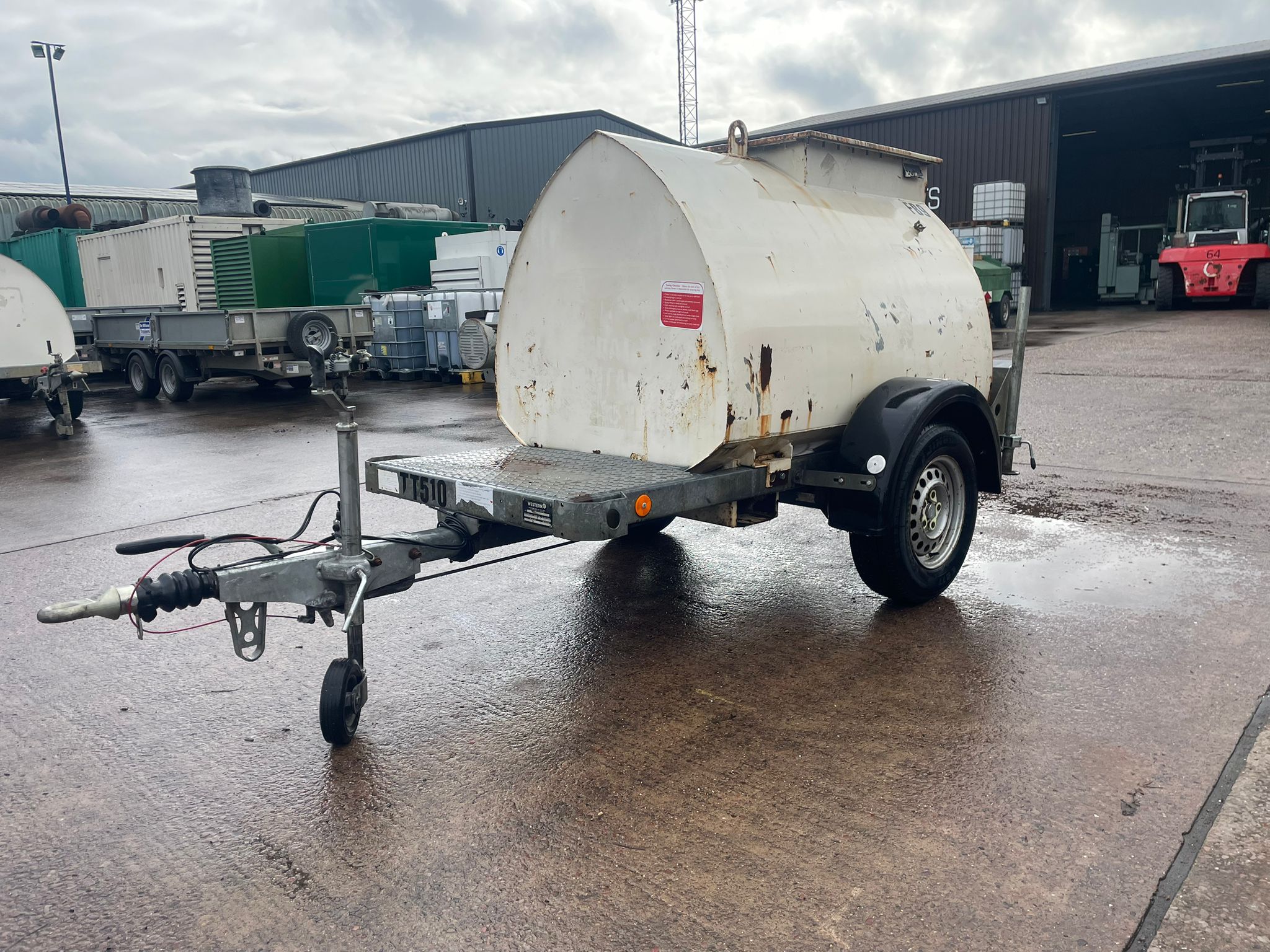 950 Litre Western Fuel Bowser