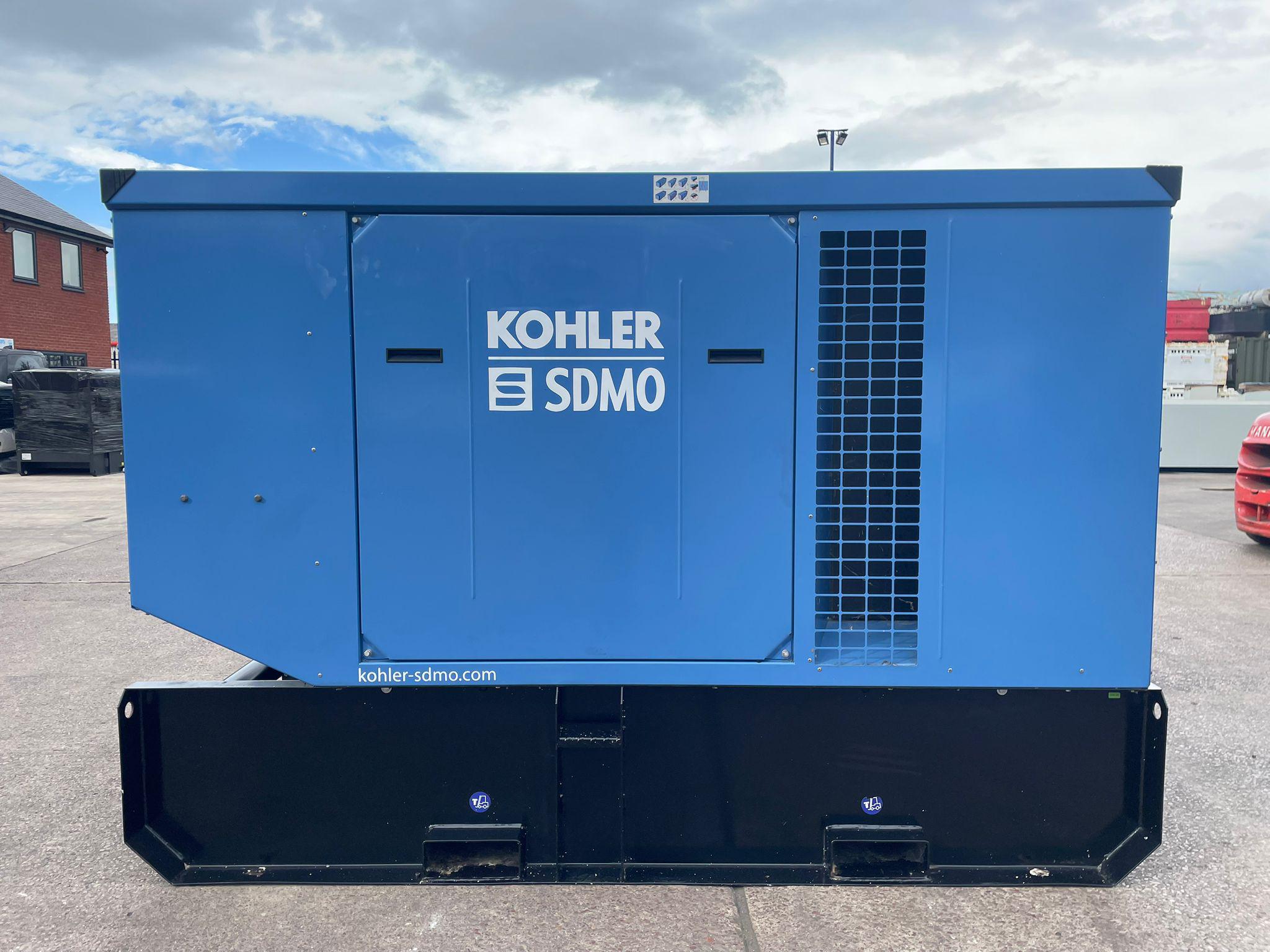 110kVA SDMO J110 John Deere 4045HSG20 Canopied Used Generator