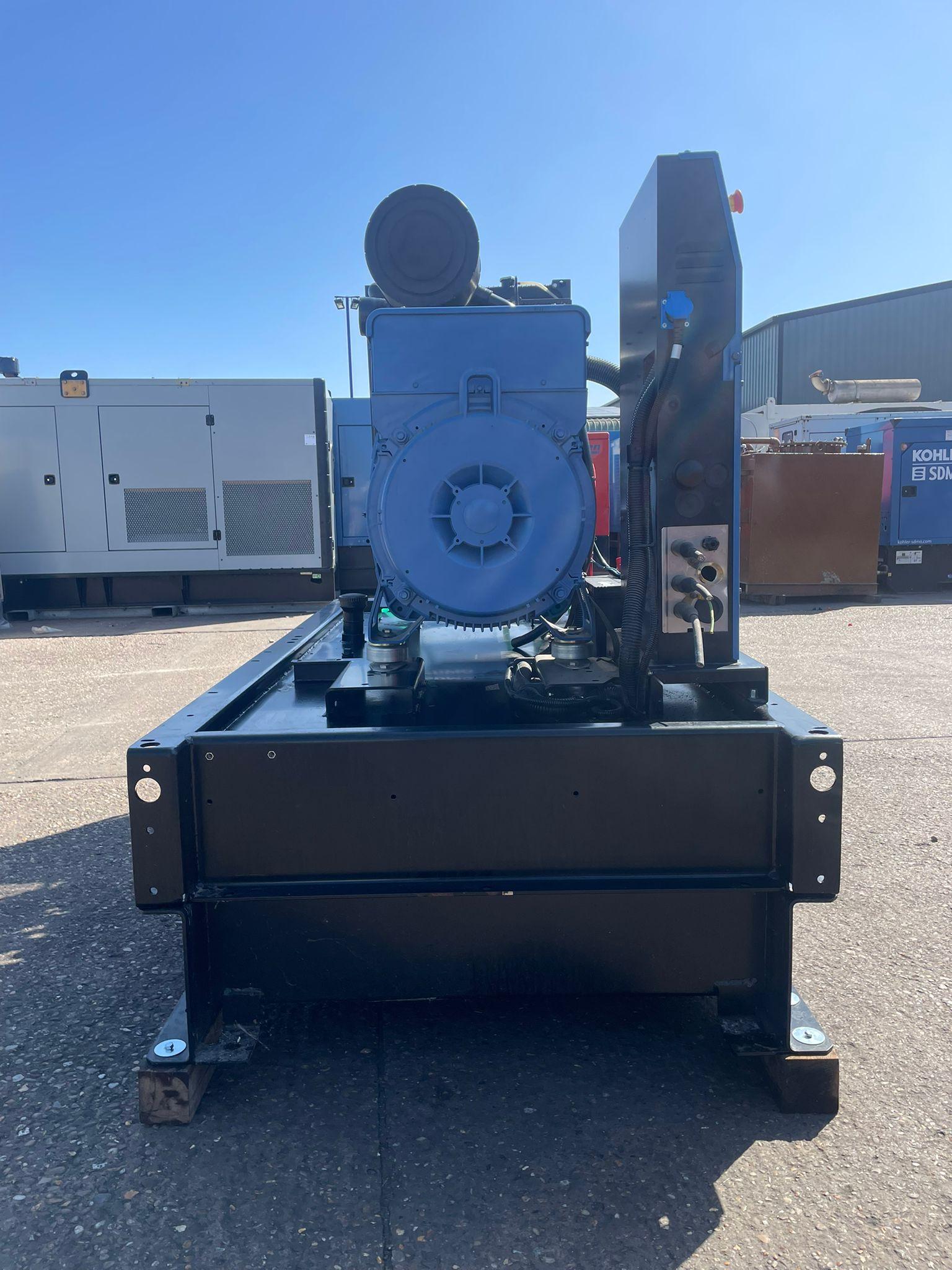 132kVA SDMO J130K John Deere 6068TF220 Open Used Generator