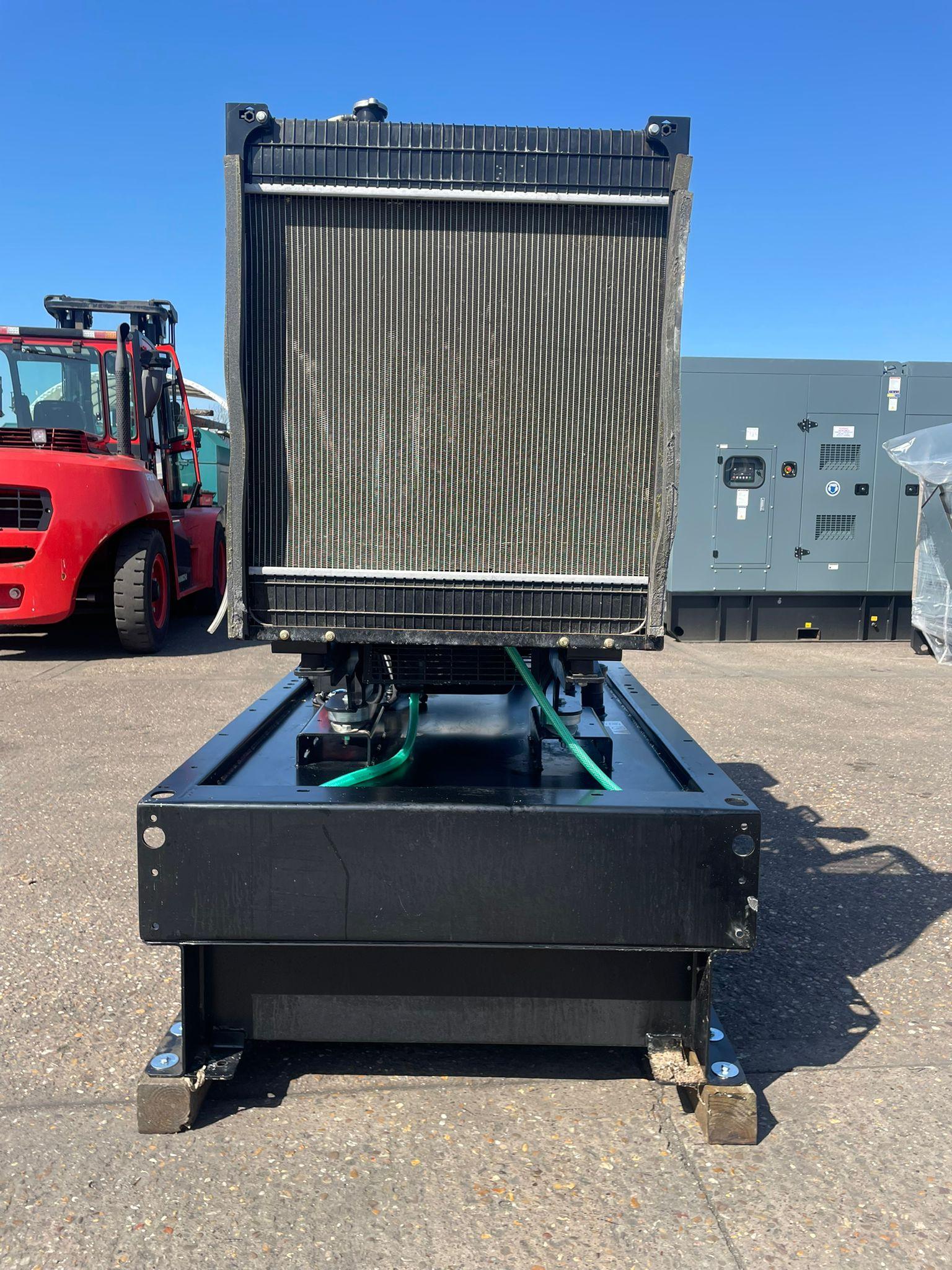132kVA SDMO J130K John Deere 6068TF220 Open Used Generator