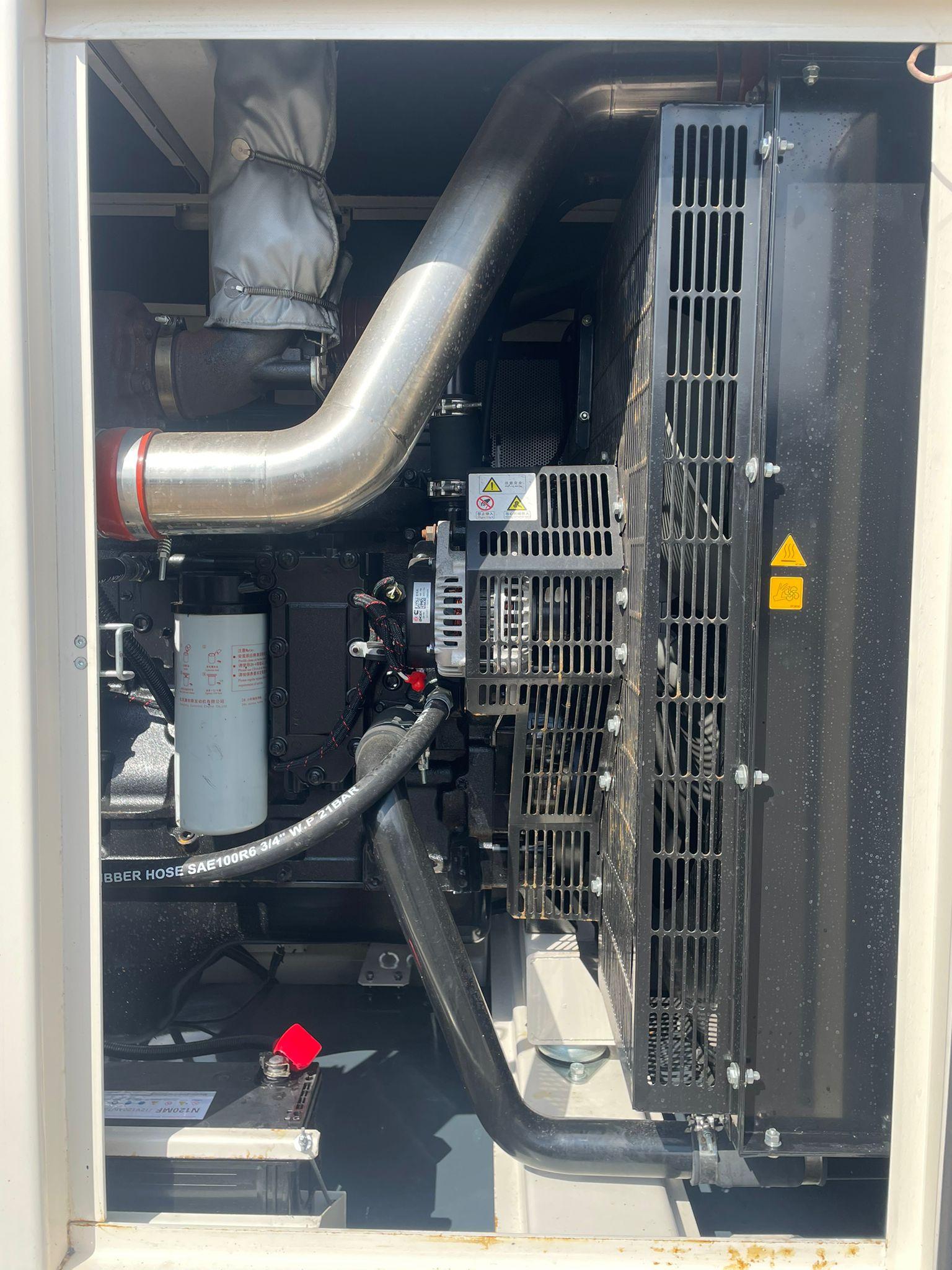 352kVA YorPower YXC32ORSC Cummins 6LTAA9.5-G1 Canopied Used Generator