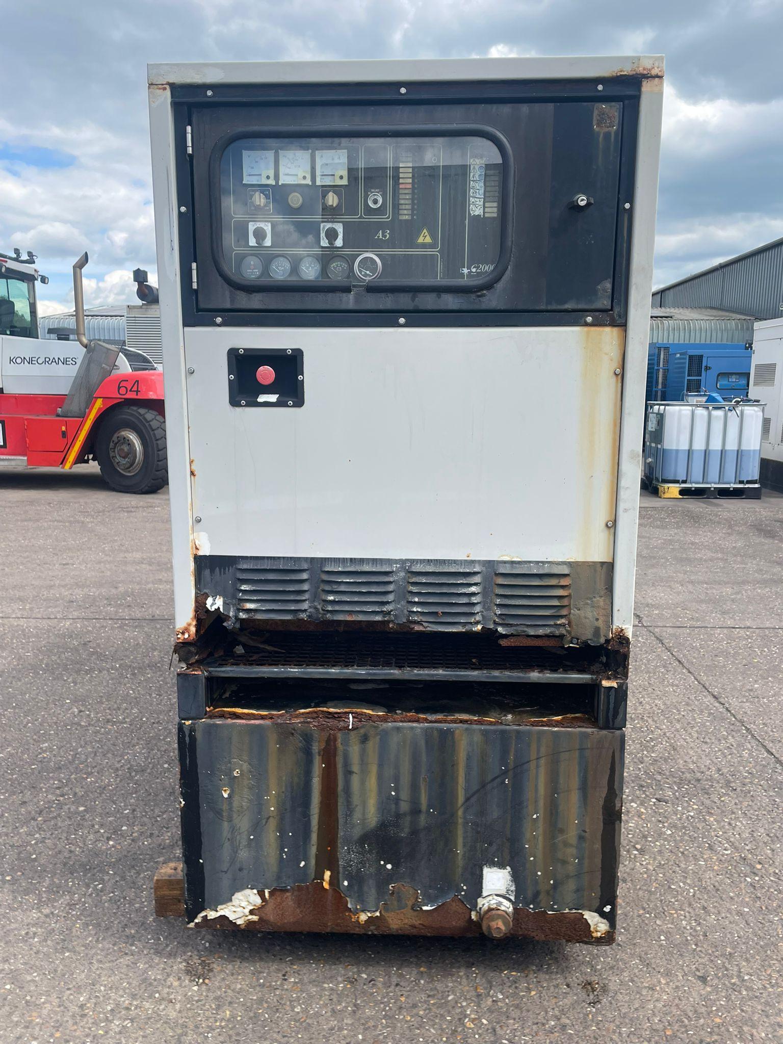 110kVA SDMO JS100 John Deere 4045HF157 Canopied Used Generator