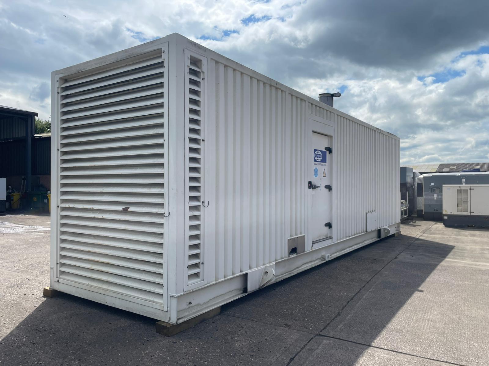1100kVA FG Wilson P1000P1 Perkins LL 8124B Containerised Used Generator