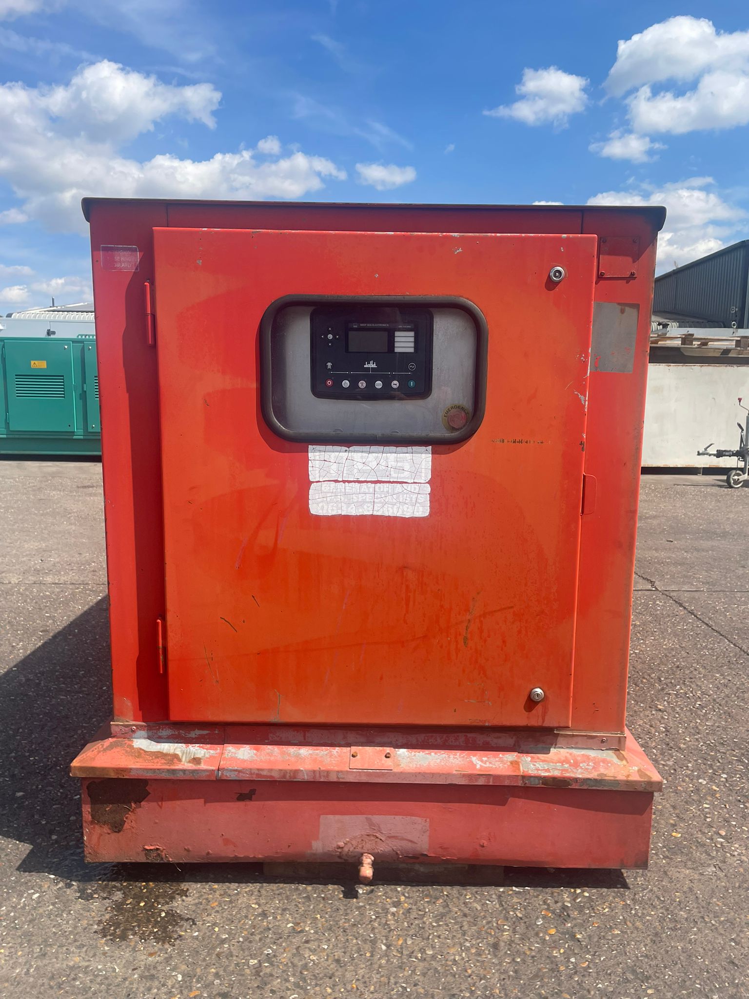 44kVA PETBOW AHFB32A IVECO 8041 I 05.55 Canopied Used Generator
