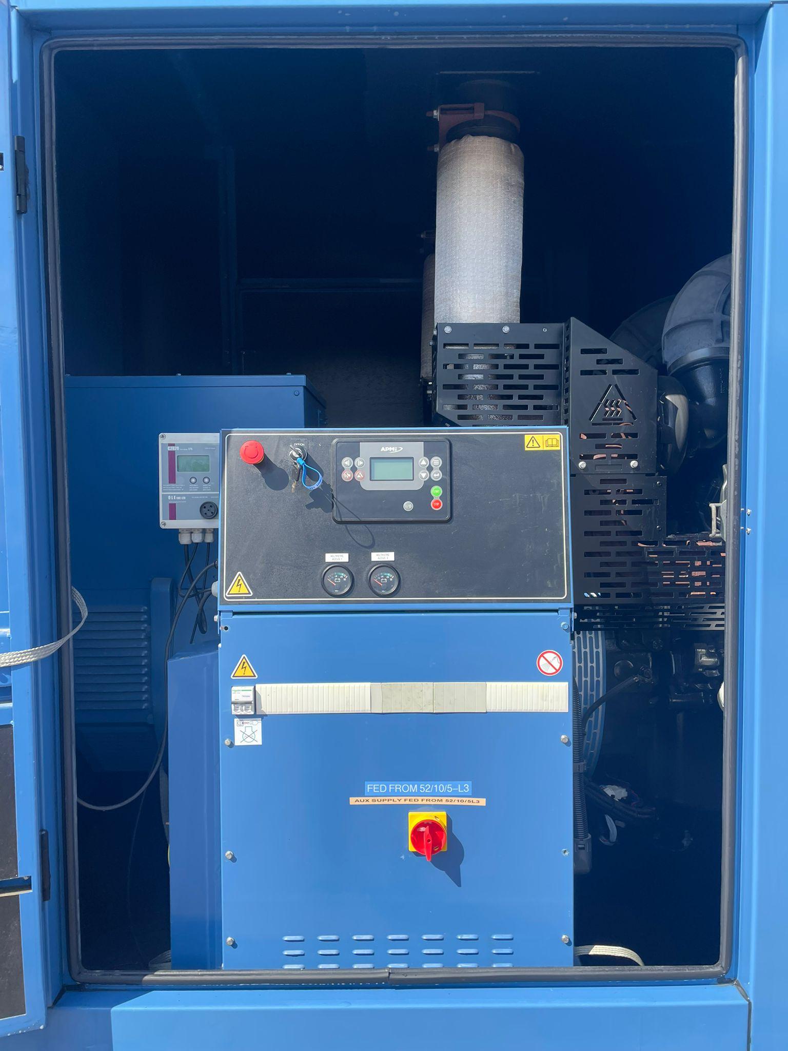 630kVA SDMO D630 Doosan DP180LA Canopied Used Generator
