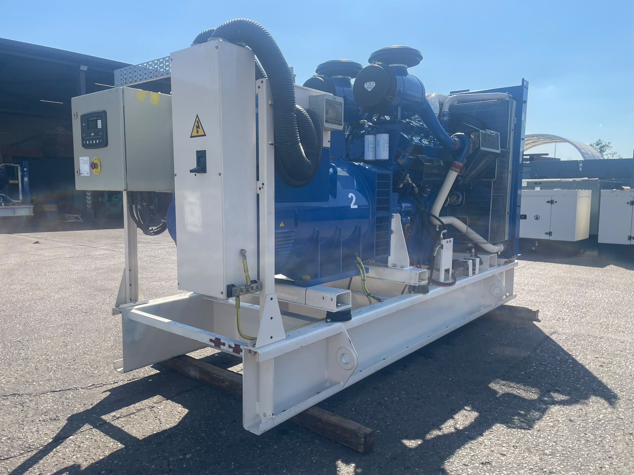 880kVA FG Wilson P800 Perkins 3012-TAG3A Open Used Generator