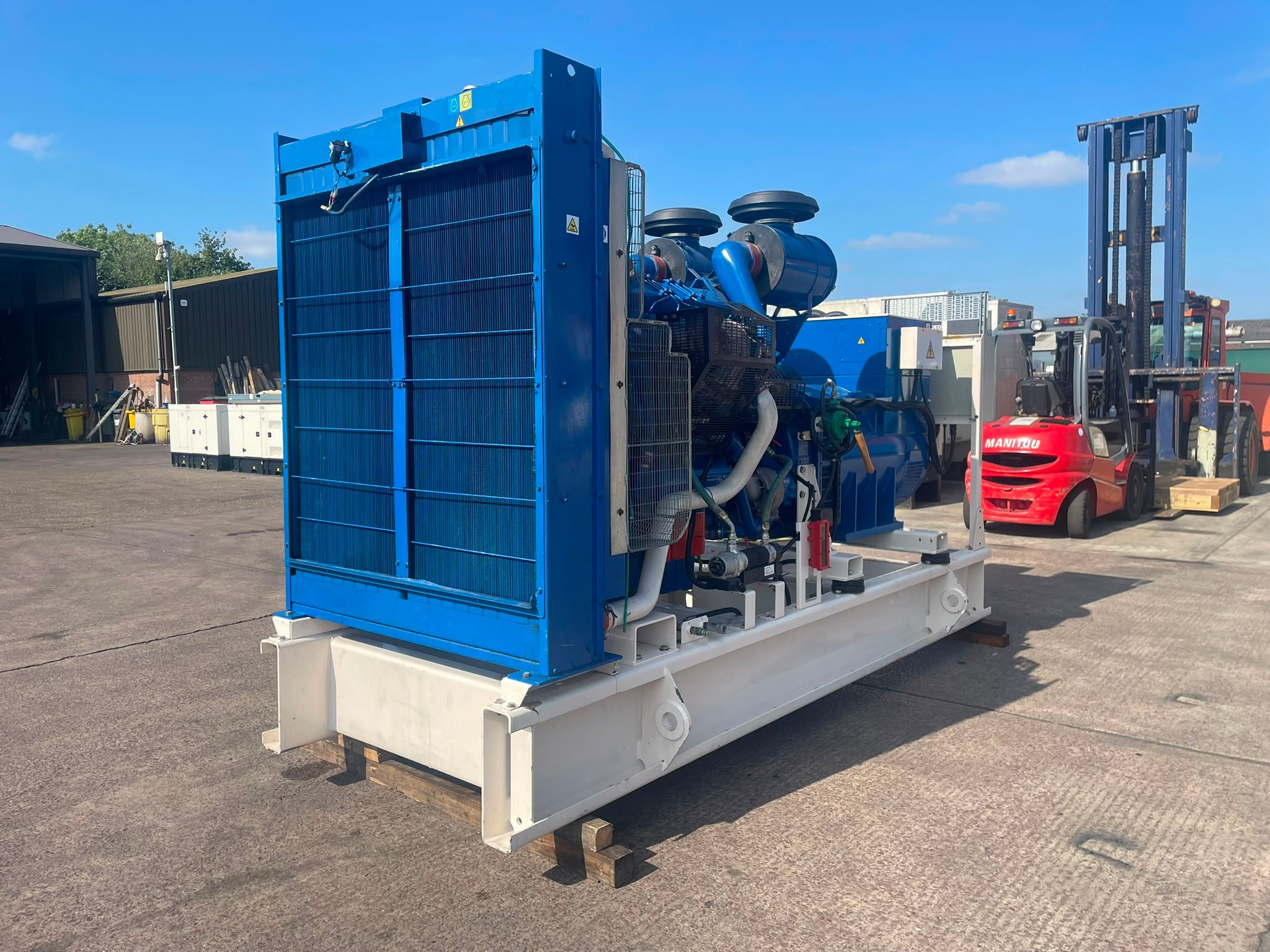 880kVA FG Wilson P800 Perkins 3012-TAG3A Open Used Generator