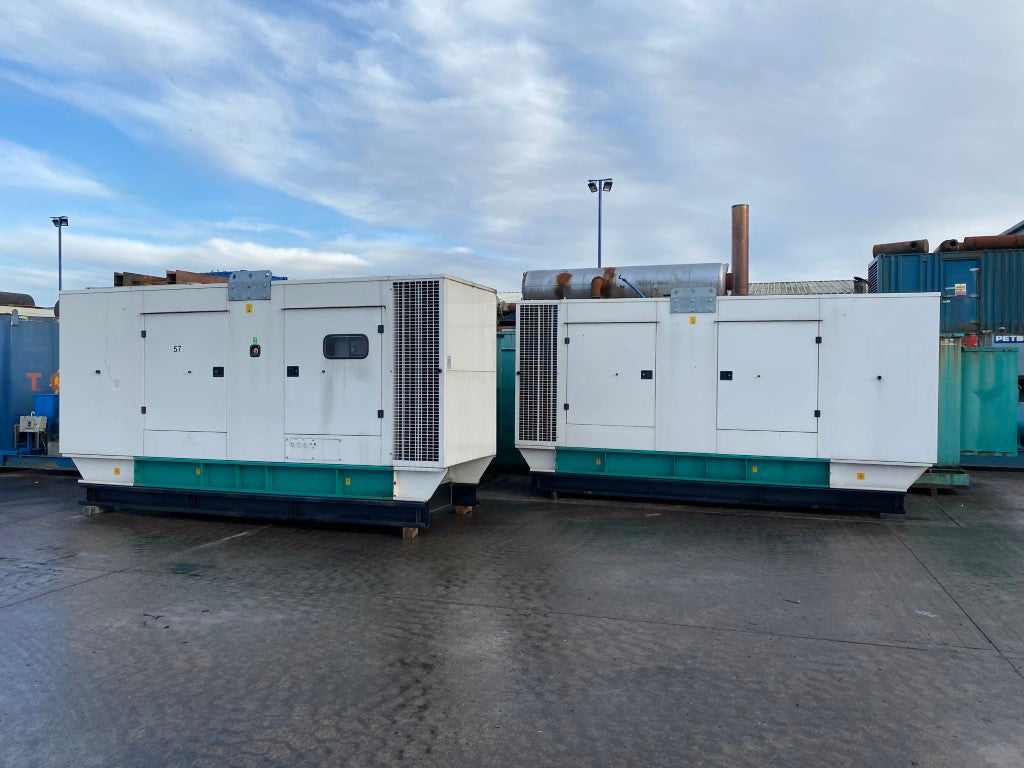 550kVA FG Wilson P550-1 Cummins used Generators (Multiples)