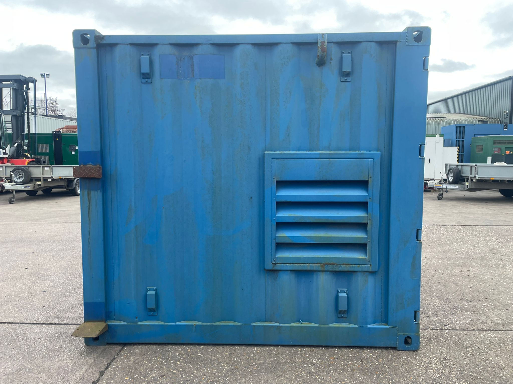 8FT Used Container